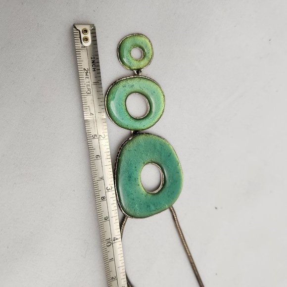 Cecile Jeanne triple hoop pendant - Picture 6 of 7